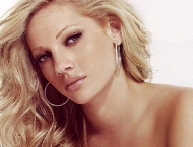 Survivor-διαρροή: «Βόμβα» με την Τζούλια Αλεξανδράτου θέλει να ρίξει ο Ατζούν